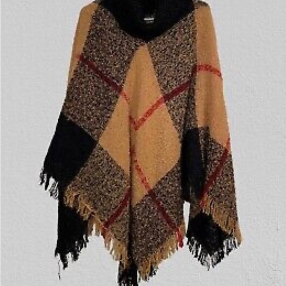 Steve Madden Turtleneck Cable Knit Fringe Poncho Cape Sweater OS Winter Fall Wo - Picture 2 of 13